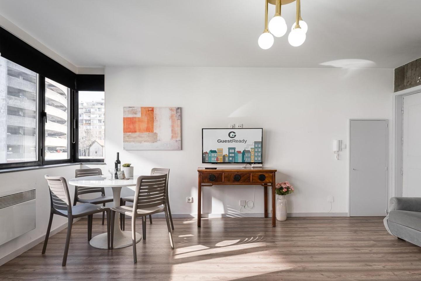 Guestready - Grayscale Apartment Porto Exterior photo